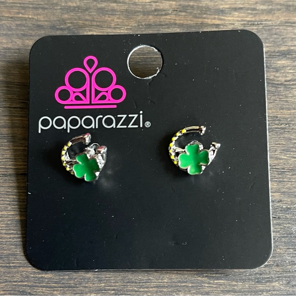 Paparazzi Women’s Earrings - New - Shamrocks